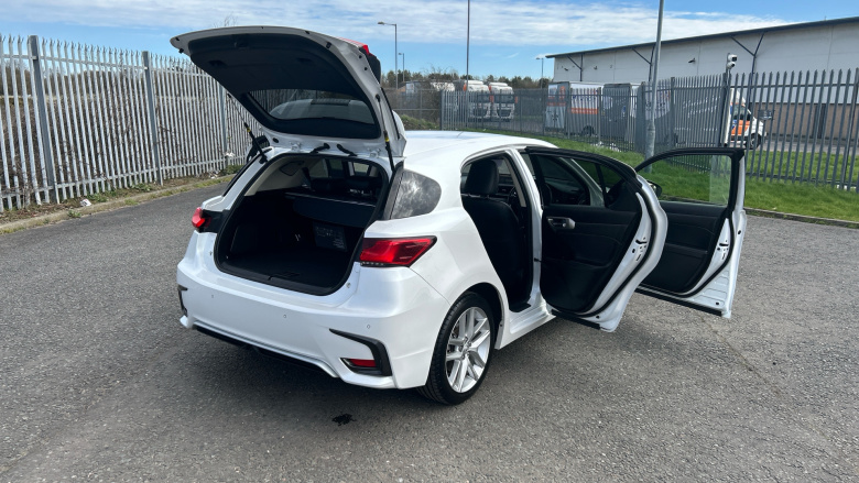 Lexus CT 200h 1.8 Premier 5dr CVT Hybrid Hatchback